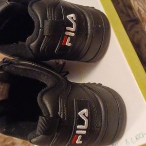 FILA Sneakers
